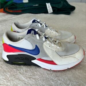 Nike Air Max sneakers size 7.5
